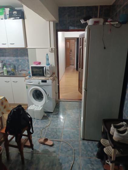 Apartament cu 2 camere decomandat în Broșteni