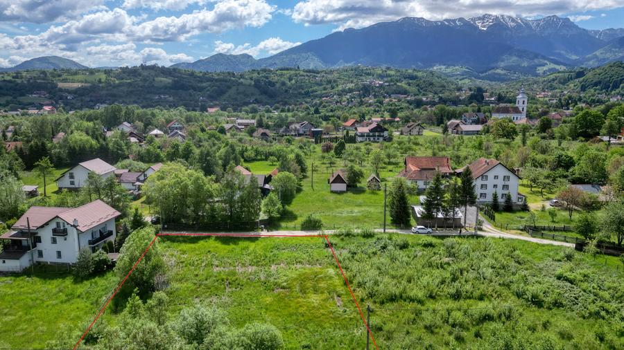 Teren Construcții intravilan de 2797 mp, în Bran