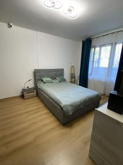 Garsonieră decomandată în Berceni