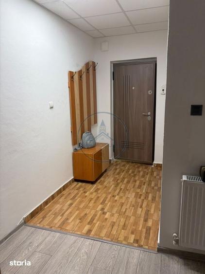 Garsonieră, mobilată în Independenței