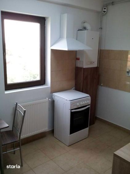 Garsonieră decomandată în Central