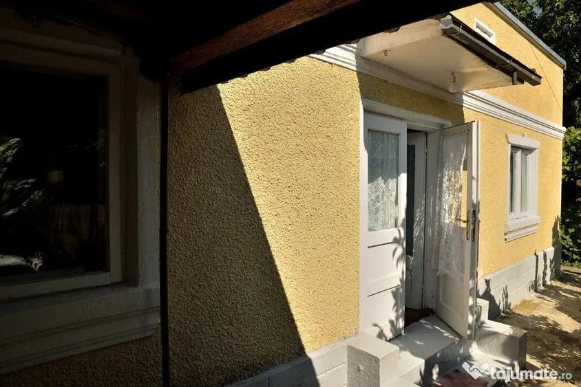 Vand casa ?i terenul aferent in Roznov, Neamt - 1