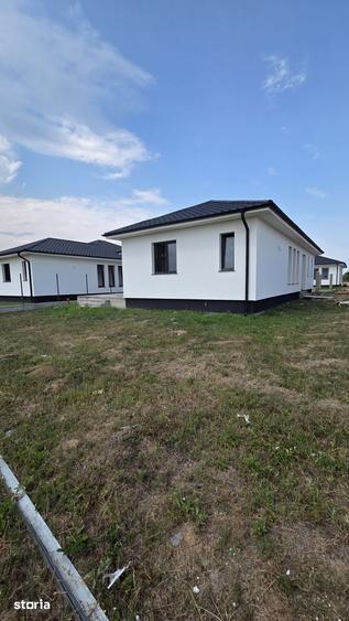 Casă cu 4 camere cu Teren 480 Mp în Central