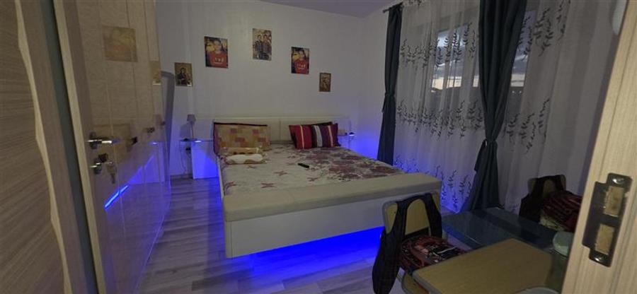 Duplex cu 3 camere cu Teren 250 Mp în Bucovăț (Remetea Mare)