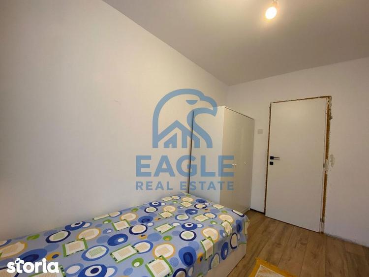 Apartament cu 3 camere semidecomandat, mobilat în Tomis Nord