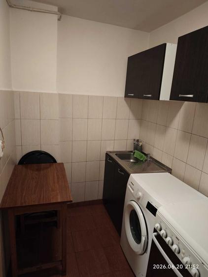 Garsonieră semidecomandată în Teiul Doamnei