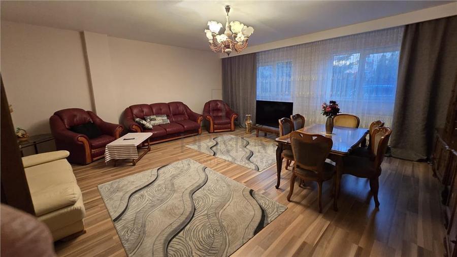 GIROCULUI, CASA 6 CAMERE P+1+pod, 2 BAI, BUCATARIE INCHISA - 1