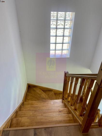 Duplex cu 4 camere cu Canalizare în Mogoșoaia