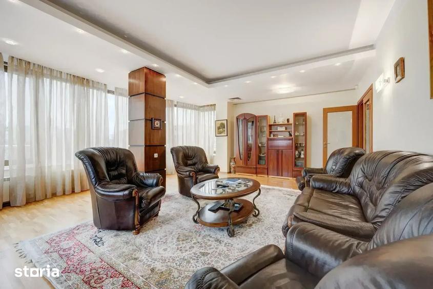 Apartament cu 3 camere în Primăverii