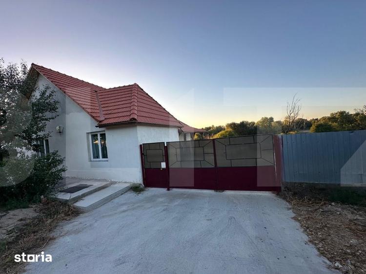 Casă cu 3 camere cu Teren 450 Mp în Semlac