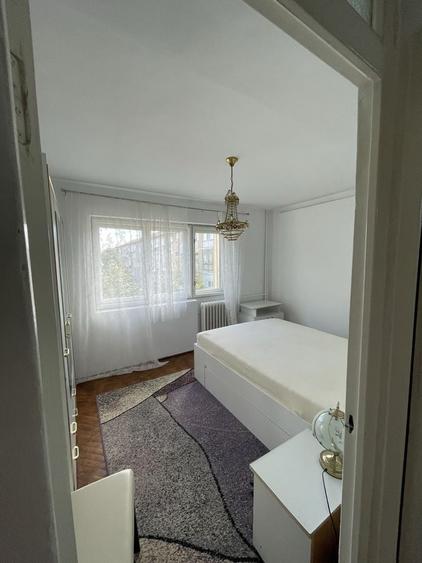 Apartament cu 2 camere semidecomandat în Calea Aradului
