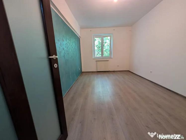 Apartament cu 2 camere decomandat în Aviatori