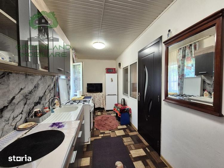 Casă cu 5 camere cu Teren 3024 Mp în Popricani