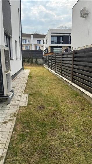 Duplex cu 4 camere cu Canalizare în Mănăștur