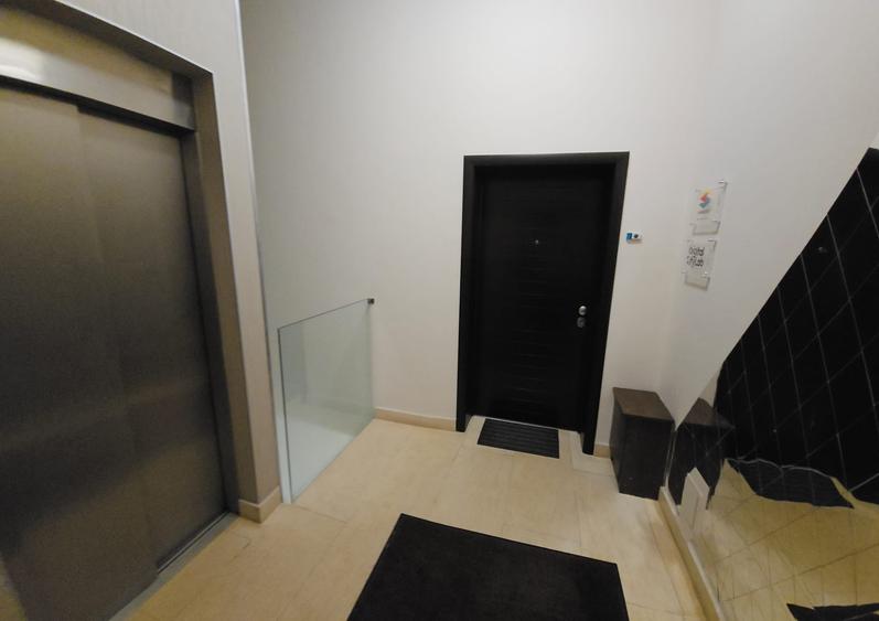 Apartament cu 5 camere decomandat în Dorobanți