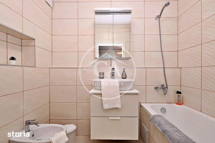 Apartament cu 3 camere decomandat în Salca
