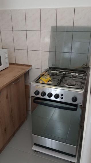 Garsonieră semidecomandată, mobilată în Mănăștur
