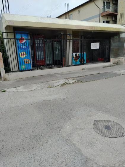 Spațiu comercial, de 200 mp, în Central