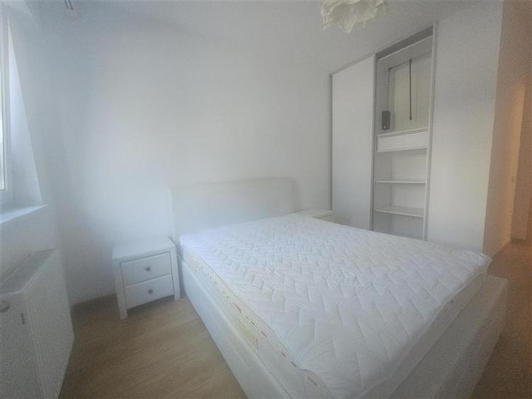 Apartament cu 2 camere decomandat, mobilat în Drumul Taberei