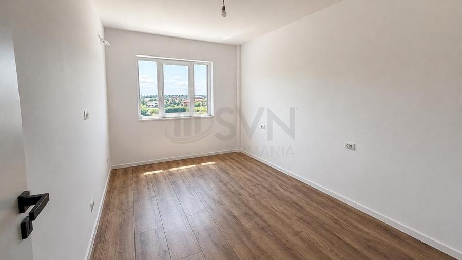 Apartament cu 3 camere decomandat în Sisești