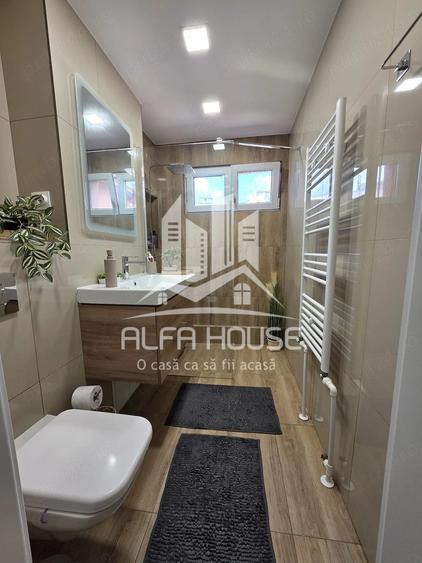 Apartament cu 3 camere semidecomandat în Govândari