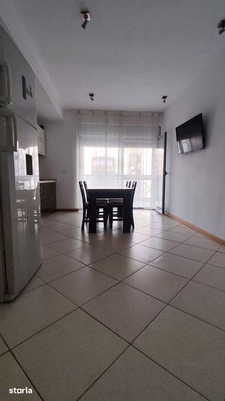 Apartament cu 3 camere în Ghiroda