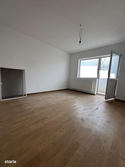 Apartament cu 4 camere în Central