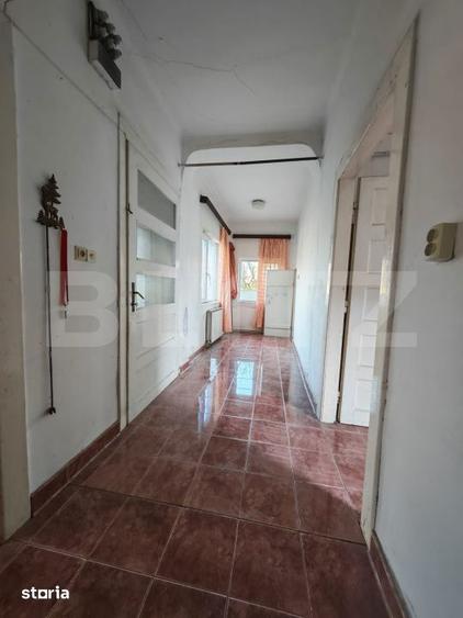 Casă cu 3 camere cu Teren 827 Mp în Central