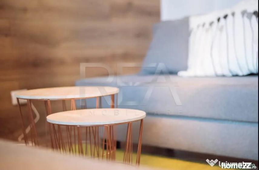 Apartament cu 4 camere decomandat în Cantemir