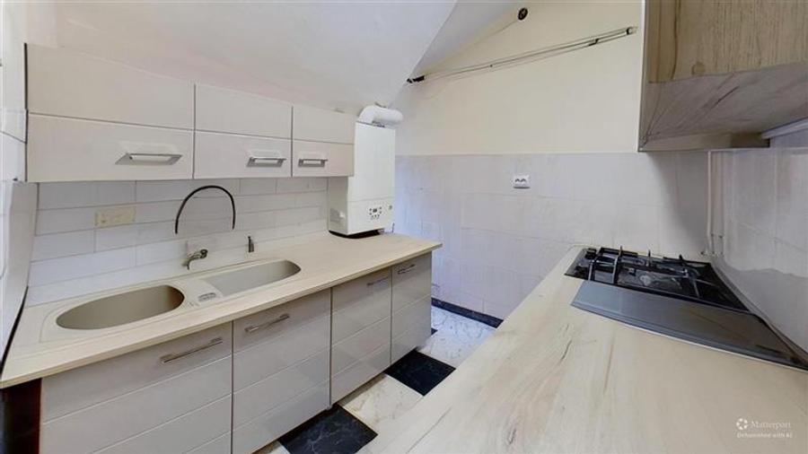 Apartament cu 2 camere nedecomandat în Exterior Est