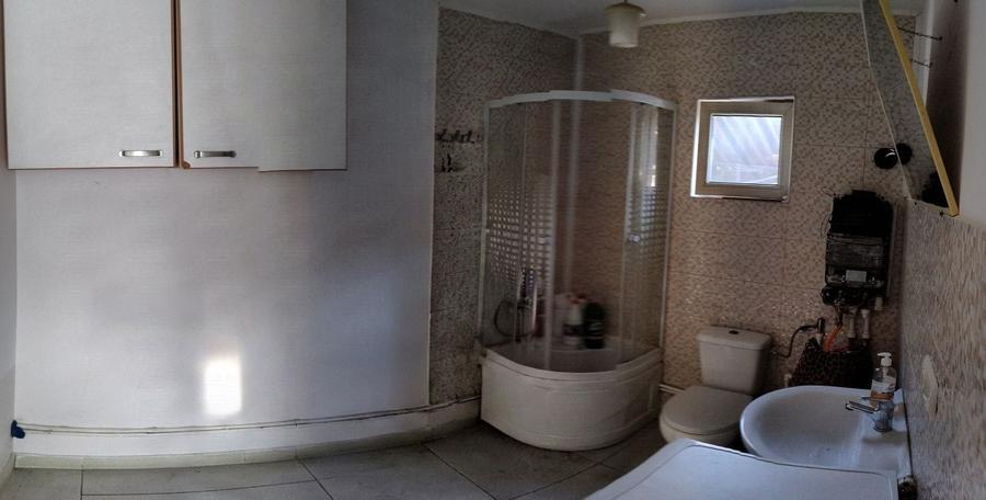 Casă cu 3 camere în Zizinca
