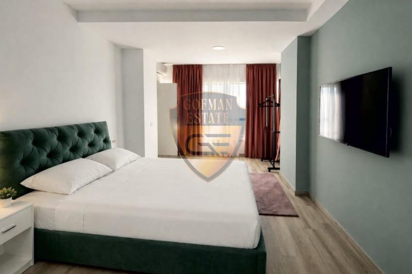 Apartament cu 3 camere semidecomandat, mobilat în Olimp