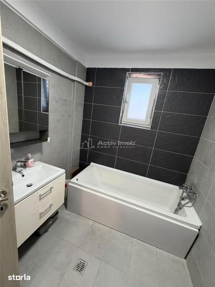 Apartament cu 2 camere decomandat în Industriilor