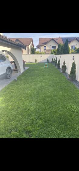 Casă cu 4 camere cu Teren 350 Mp în Central