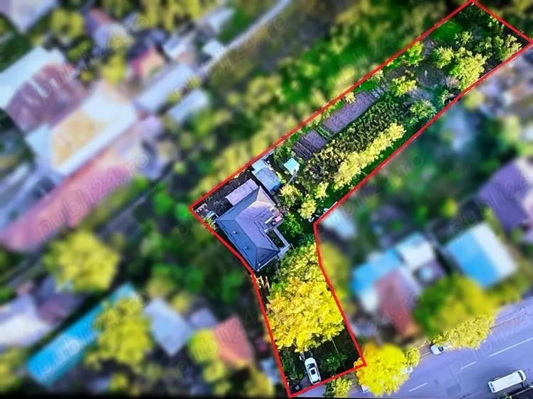 Casă cu 3 camere cu Teren 2110 Mp în Sud