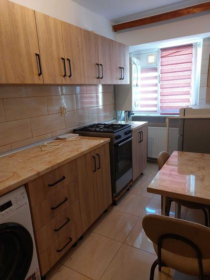 Apartament cu 2 camere decomandat în Ultracentral
