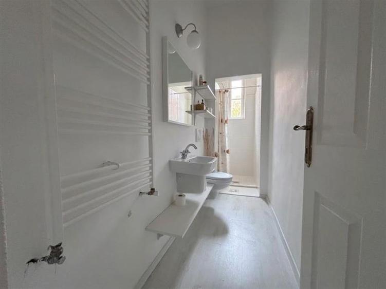 Apartament cu 2 camere semidecomandat, mobilat în Ultracentral