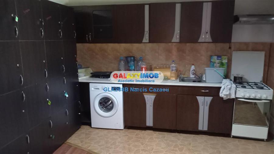 Casă cu 7 camere cu Teren 359 Mp în 1 Mai