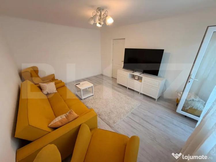 Apartament cu 2 camere decomandat în Central