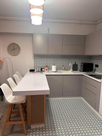 Apartament cu 2 camere decomandat, mobilat în Mamaia-Sat