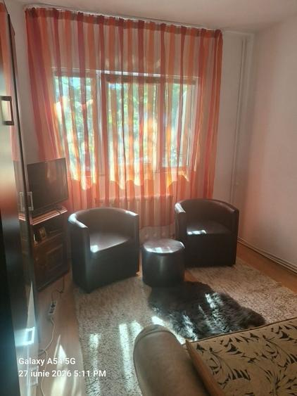 Apartament cu 2 camere decomandat în Central