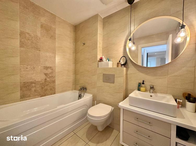 Apartament cu 3 camere decomandat în Ștefăneștii de Jos — fotografia 3