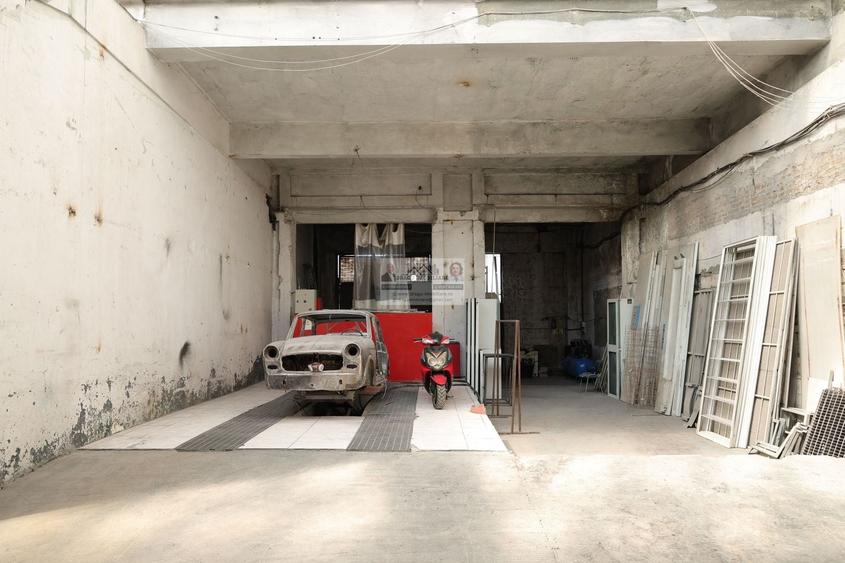 Spațiu industrial, de 1,168 mp, în Sud