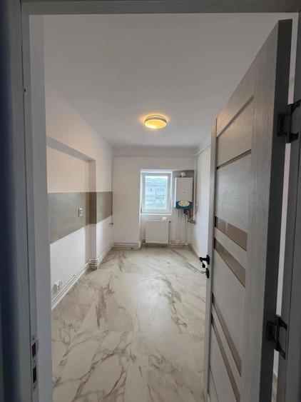 Apartament cu 2 camere decomandat în Dacia