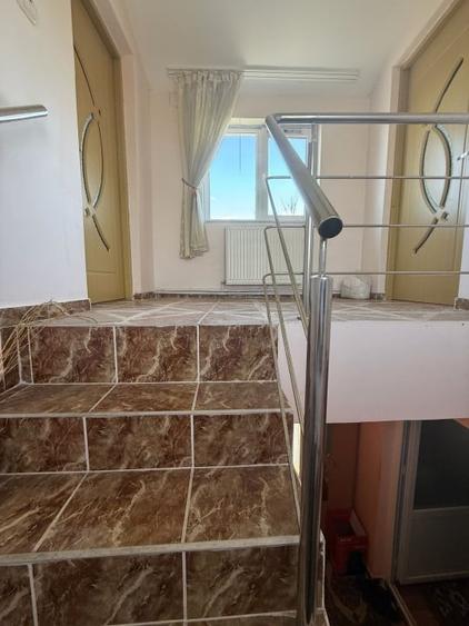 Casă individuală cu 3 camere cu Canalizare în Pielești