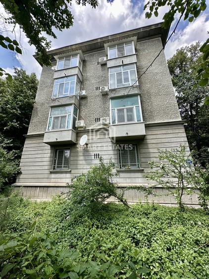 Apartament cu 2 camere decomandat în Drumul Taberei