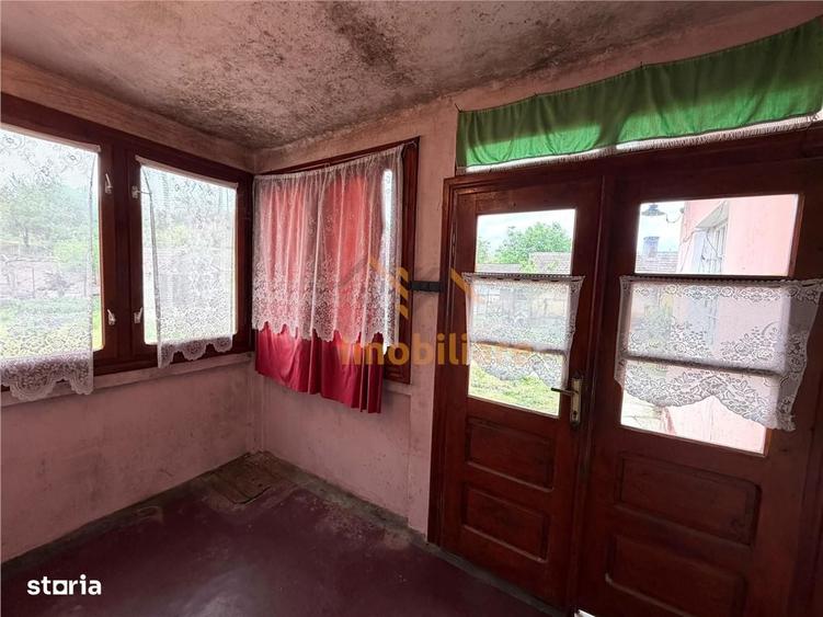 Casă cu 3 camere cu Teren 975 Mp în Tileagd