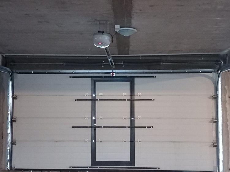 Vand ap etaj intermediar 2, din 4 - 8