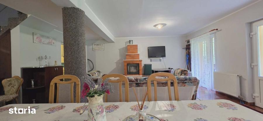 Casă cu 5 camere cu Teren 1200 Mp în Bratca