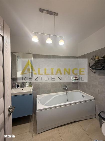 Casă cu 4 camere cu Teren 578 Mp în Central